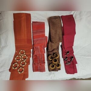 Cloth Napkins And Rings. 36 Pieces